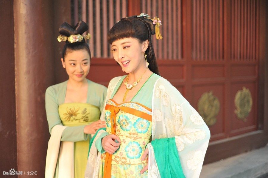 http://www.newswatch247.com/pics/star/pic/884966988b8724f531d6b3ffe5f7d37e.jpg