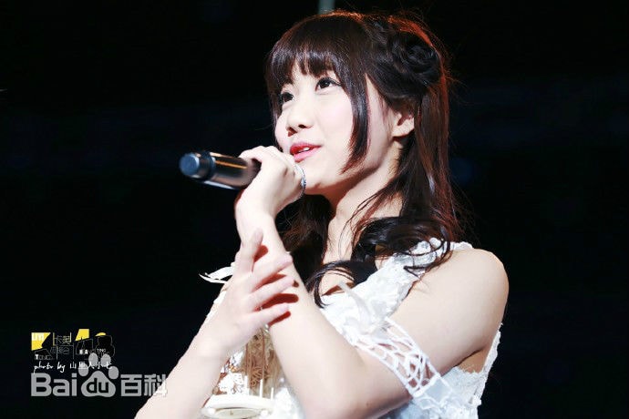 http://www.newswatch247.com/pics/star/pic/89396b9d21a968bfce131f008c32aa24.jpg