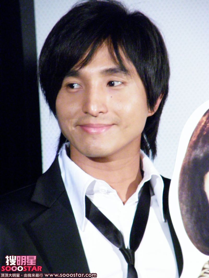http://www.newswatch247.com/pics/star/pic/8b59f4c9afdc274b3b9fa07bde1de14d.jpg