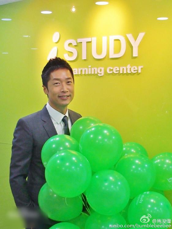 http://www.newswatch247.com/pics/star/pic/8c3998d8e43010e9975ebd4a7edfe34e.jpg