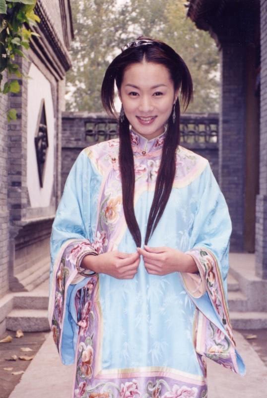 http://www.newswatch247.com/pics/star/pic/8c61526d4f4107a988df64f4613bff5e.jpg