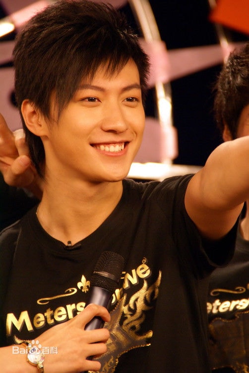 http://www.newswatch247.com/pics/star/pic/8d7f90cfe10f5b47dc7741398f1529b4.jpg