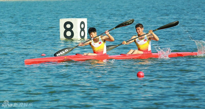 http://www.newswatch247.com/pics/star/pic/8d9e99711eee98995912dd132702287a.jpg
