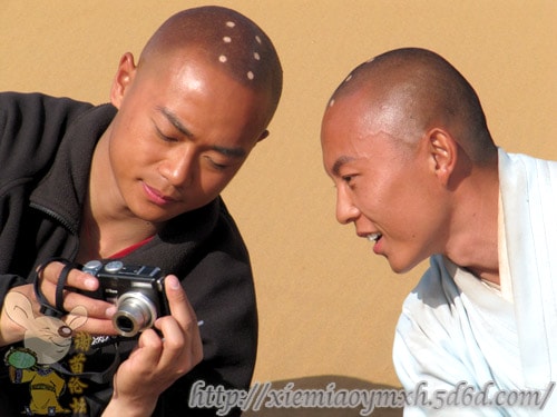 http://www.newswatch247.com/pics/star/pic/8da3/e68e2af6b72c8f5ecaf79c319746.jpg