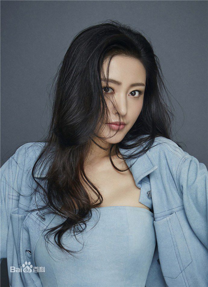 http://www.newswatch247.com/pics/star/pic/8dc4c2c2a29a9b31f3796cbe2798fe3f.jpg