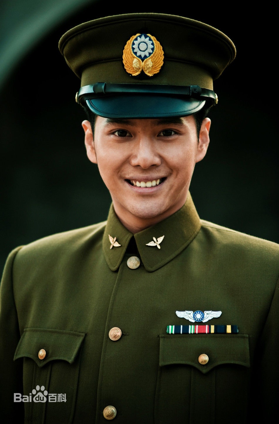 http://www.newswatch247.com/pics/star/pic/8e228b3ecc90b349e14c02e8abd606ea.jpg