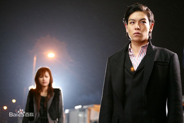 http://www.newswatch247.com/pics/star/pic/8e2a26a2eace068233bf8624b4519058.jpg