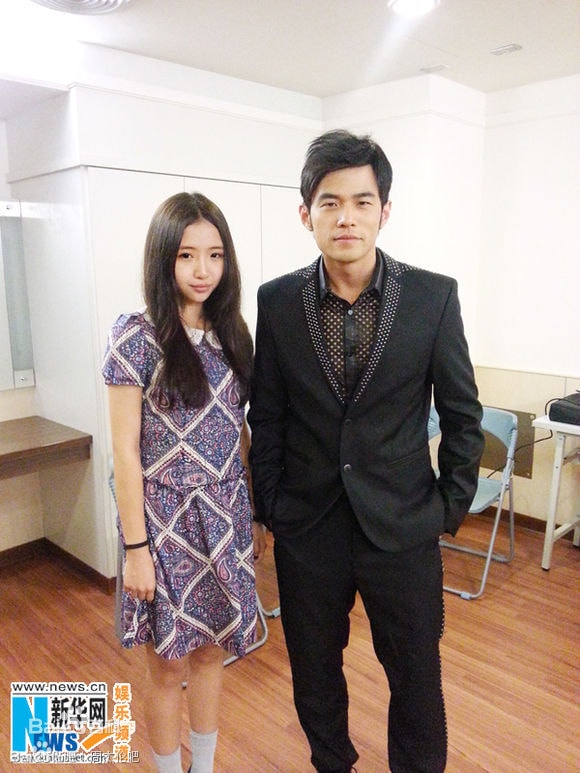 http://www.newswatch247.com/pics/star/pic/8e3b331fe3fdcd71ccb8b13af5478fbe.jpg