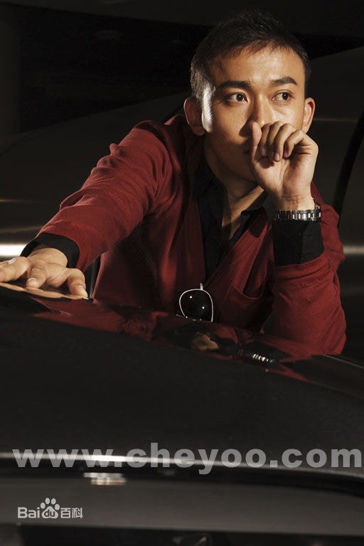 http://www.newswatch247.com/pics/star/pic/8e4832dc0dca5d9ab3999a1f8f8eb75f.jpg