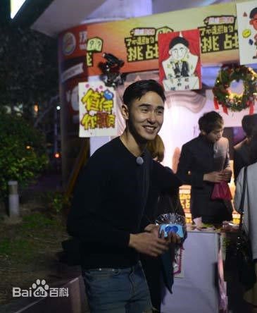 http://www.newswatch247.com/pics/star/pic/8f4cee388de9f0da937d651e5a3ee8c7.jpg