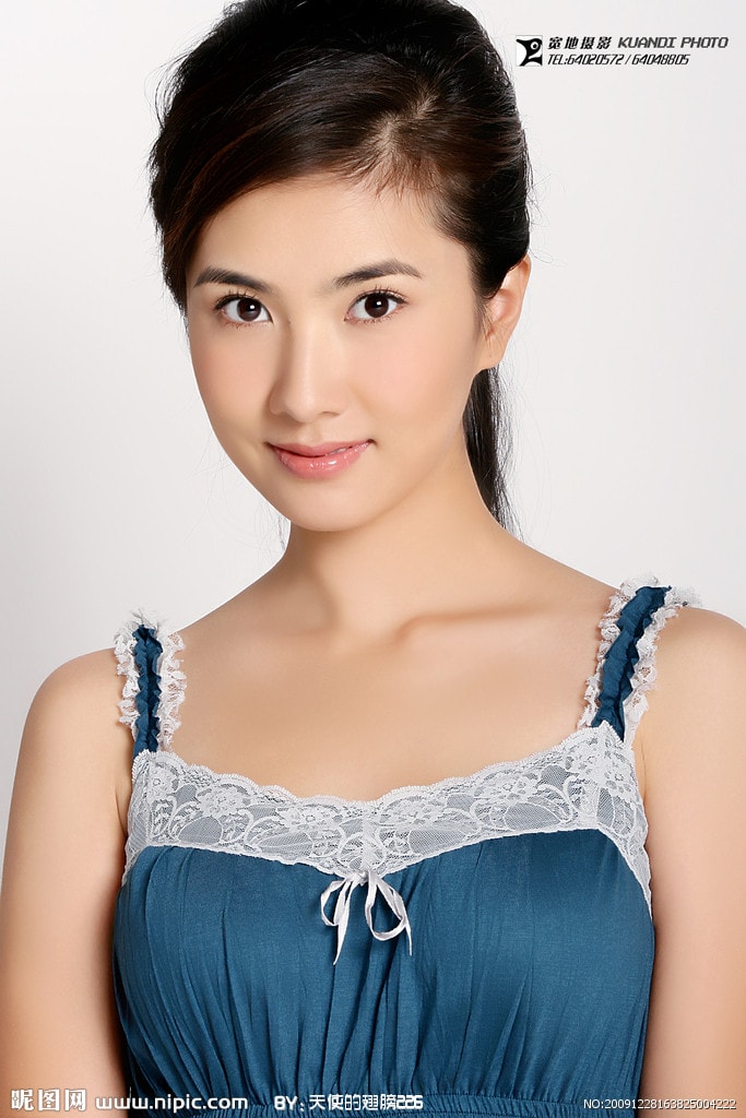 http://www.newswatch247.com/pics/star/pic/90277dfb342c8e117c30f2bbba6a53ed.jpg