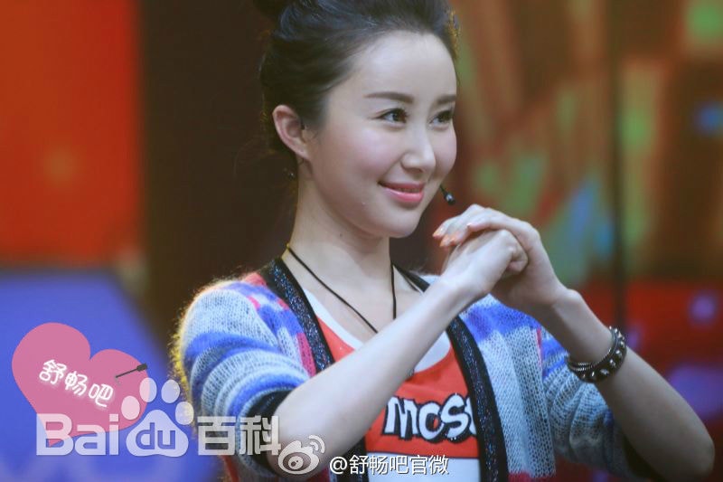 http://www.newswatch247.com/pics/star/pic/9027d2c2b13ec3d1eb5cd12260c30018.jpg