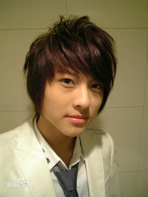 http://www.newswatch247.com/pics/star/pic/904daee0e9f52d3f128e9f046584d1e5.jpg