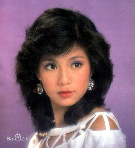 http://www.newswatch247.com/pics/star/pic/920c9642e3ecf659f60c7dbafaf598cd.jpg