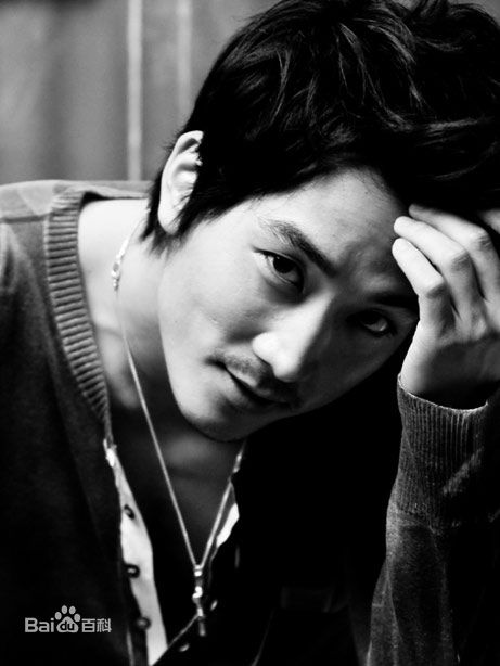 http://www.newswatch247.com/pics/star/pic/92bcb47a400ed55cb96fc49b476d83ab.jpg