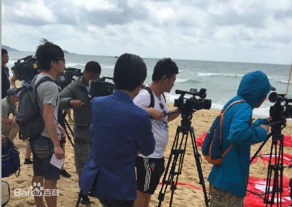 http://www.newswatch247.com/pics/star/pic/94e6296dab5596ce940f051f4df4b2ad.jpg