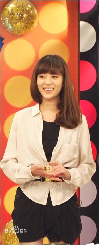 http://www.newswatch247.com/pics/star/pic/953d11fce59beb4ea6fdb0587940e9a0.jpg