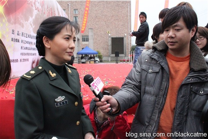 http://www.newswatch247.com/pics/star/pic/961c084af3afc8a5399d84b8f25c4abd.jpg
