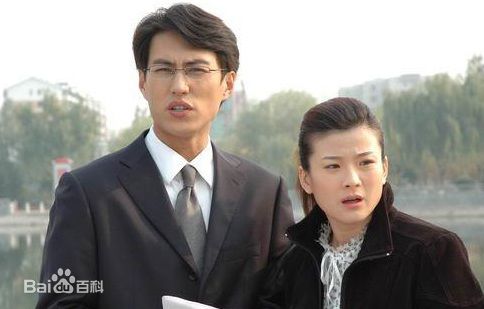 http://www.newswatch247.com/pics/star/pic/962edbc3fc42a88e11ca9a6f9a01af5d.jpg