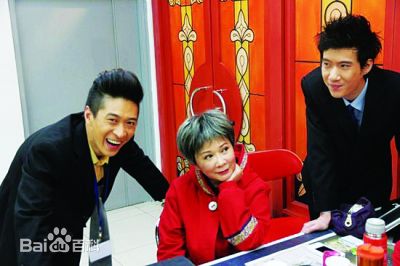 http://www.newswatch247.com/pics/star/pic/9691dd94c26cb3f8b7fc00b347a43e4b.jpg