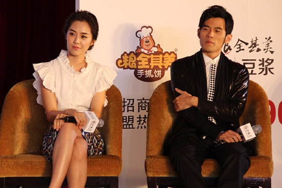 http://www.newswatch247.com/pics/star/pic/9694fddab0f119ed415e7f7e67adb195.jpg