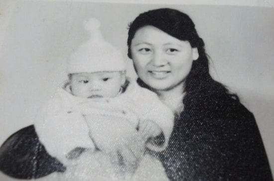 http://www.newswatch247.com/pics/star/pic/9695/4e06a4c76a5578ad0c4bb66dd4bc.jpg
