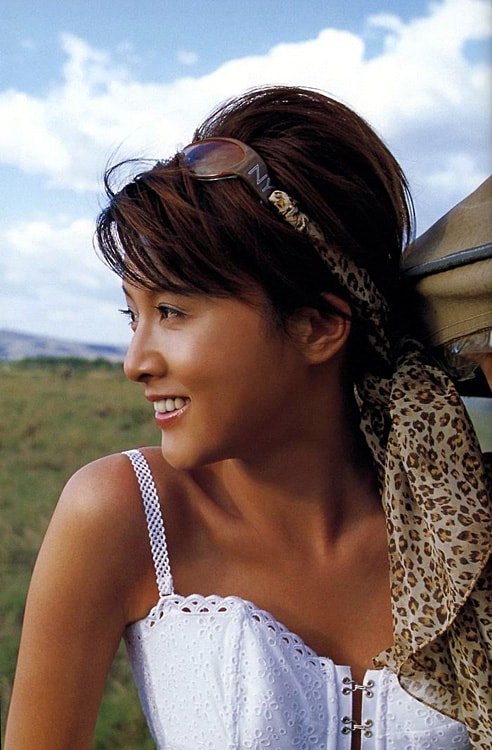 http://www.newswatch247.com/pics/star/pic/96f76faff2f766ef38bd894a523fc3c8.jpg