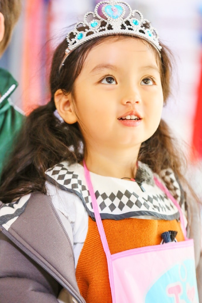 http://www.newswatch247.com/pics/star/pic/9766a00e5205c8d5c878d07abdd2efd0.jpg
