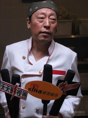 http://www.newswatch247.com/pics/star/pic/97a63fa76f1dd6caaad7a21123be3c08.jpg