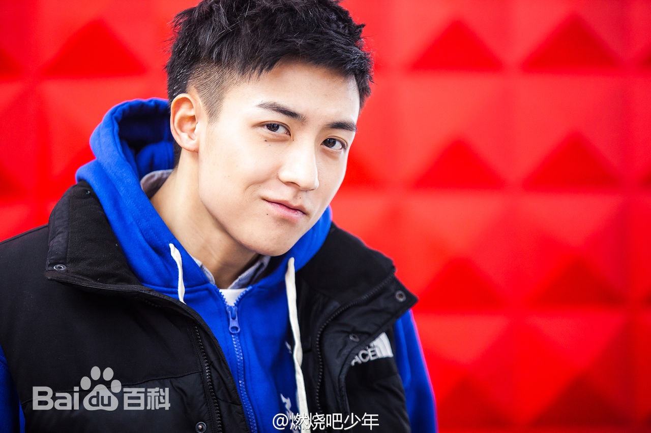 http://www.newswatch247.com/pics/star/pic/98d545dec9e4cb332e487268533090c8.jpg