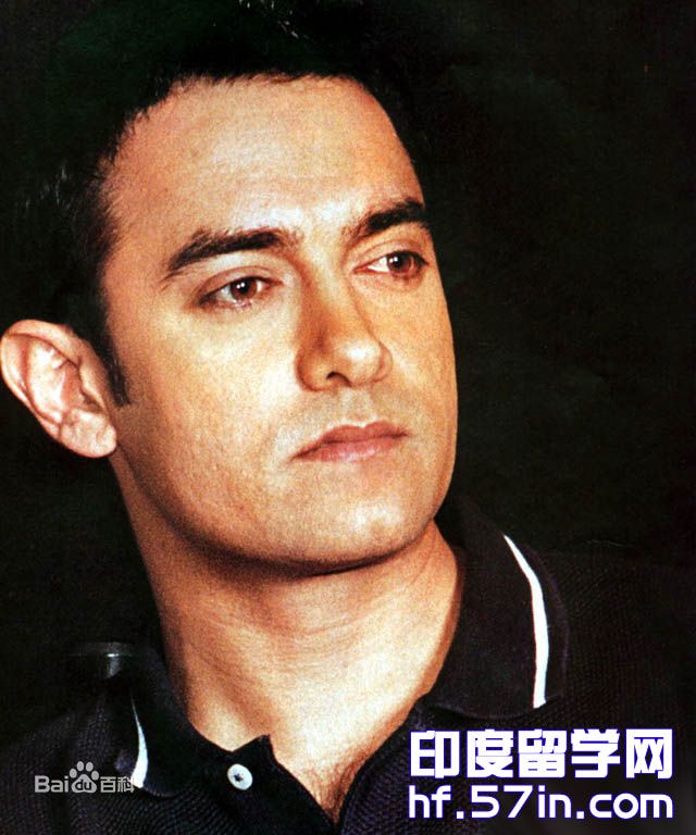http://www.newswatch247.com/pics/star/pic/99de556c4259fa72e84aa41fb417e5b2.jpg