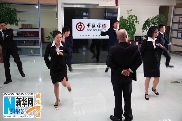 http://www.newswatch247.com/pics/star/pic/99fe339d9d1f3e22eea815cfa3803ddb.jpg
