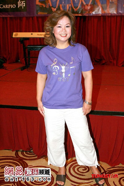 http://www.newswatch247.com/pics/star/pic/9bb450c43a78123207dcc4b4a8a589ce.jpg