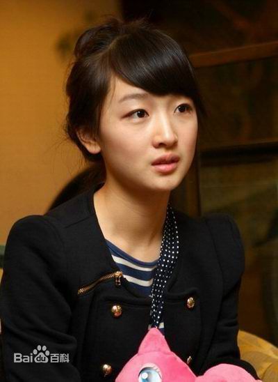 http://www.newswatch247.com/pics/star/pic/9cee908e172b8da8102bdcd2e0403056.jpg
