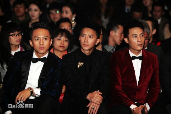 http://www.newswatch247.com/pics/star/pic/9dc58f6ddc67c366bc5bcb41bfe7e885.jpg