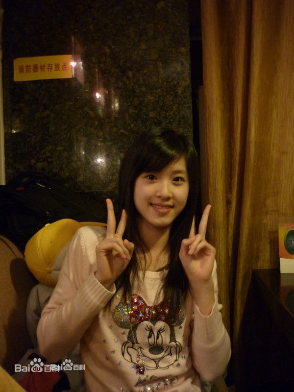 http://www.newswatch247.com/pics/star/pic/9dd8aabc066178668a8b2c1ea1a8f5aa.jpg