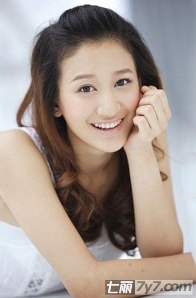 http://www.newswatch247.com/pics/star/pic/9e623cd4c28aecb9d7e3f06c2ce44df5.jpg