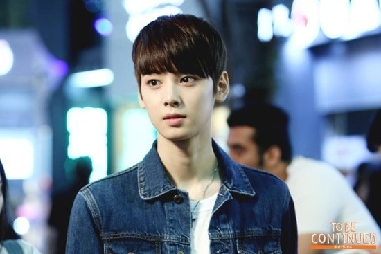 http://www.newswatch247.com/pics/star/pic/9ea229df5a29f1fdf246cc17acd48d39.jpg
