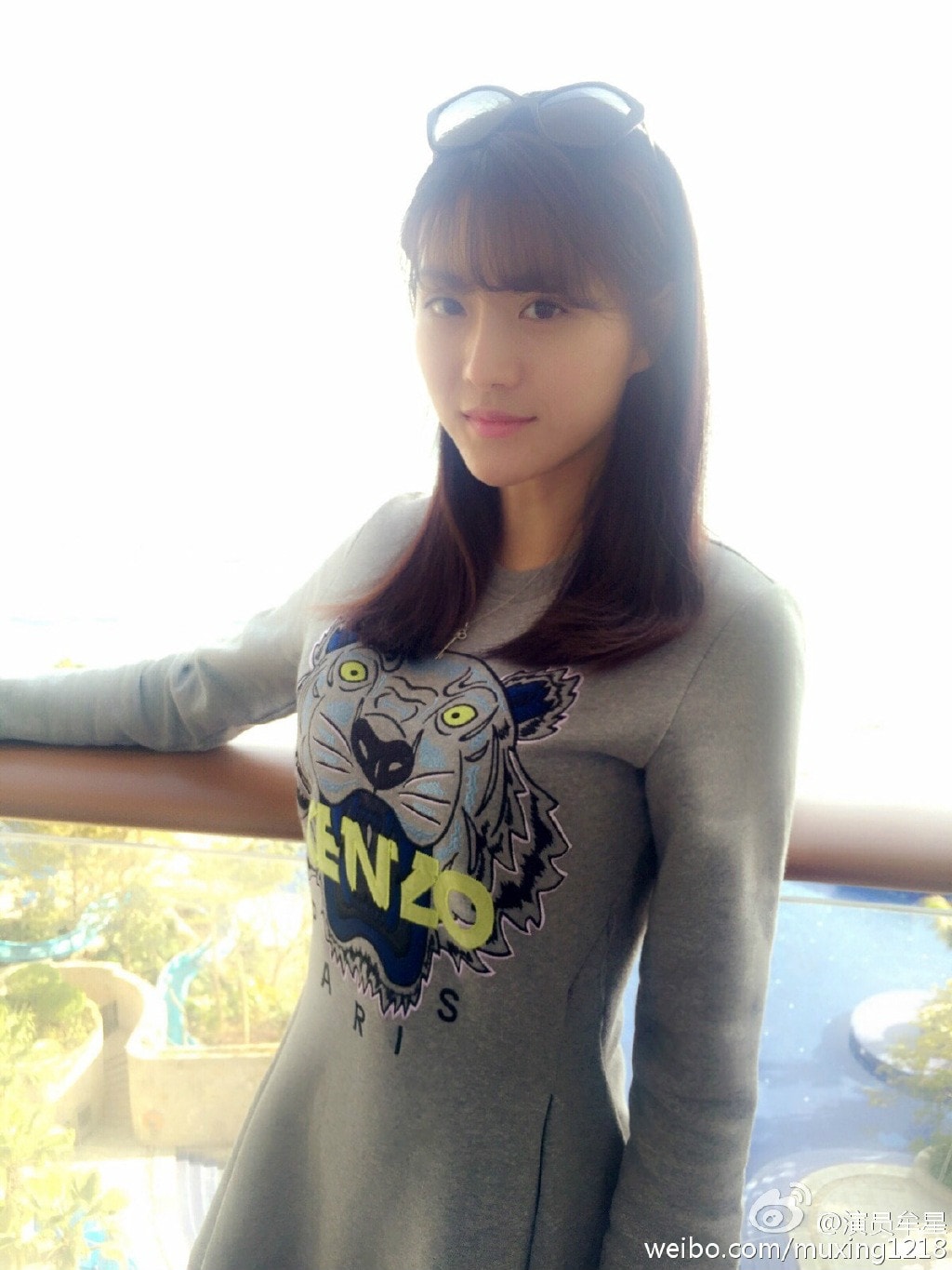 http://www.newswatch247.com/pics/star/pic/9ebaca3a2bed981646eb0ef78e18da18.jpg