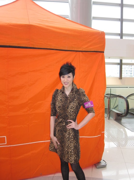 http://www.newswatch247.com/pics/star/pic/a09c248a11a224e333fae06274fb703d.jpg