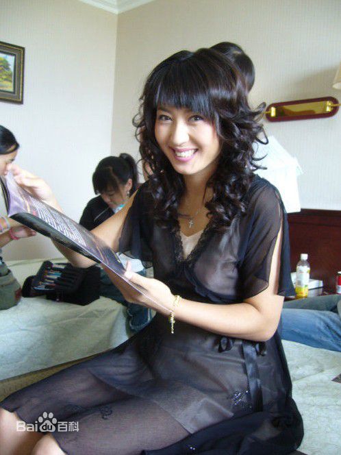 http://www.newswatch247.com/pics/star/pic/a0b0989379d99c349a5bdda990001167.jpg