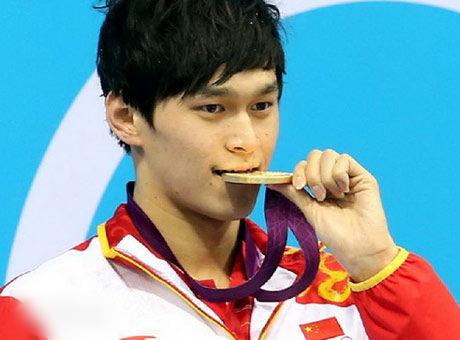 http://www.newswatch247.com/pics/star/pic/a151130c2f87be562e814c725e362eae.jpg