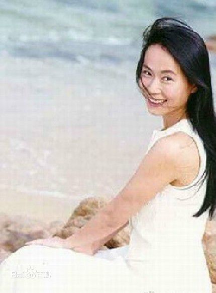 http://www.newswatch247.com/pics/star/pic/a24df3961f33e81ab71eb4d6217845c9.jpg