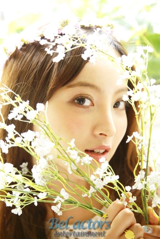 http://www.newswatch247.com/pics/star/pic/a25b6d4e37887505480c481fb8ca2b1a.jpg