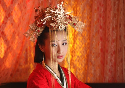 http://www.newswatch247.com/pics/star/pic/a2a8/20e24dea83e472fe580bb64e3baf.jpg