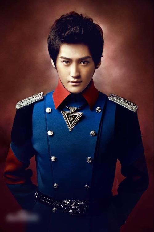 http://www.newswatch247.com/pics/star/pic/a2fee75bbee618f3f5411759ee6f0aac.jpg