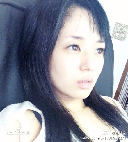 http://www.newswatch247.com/pics/star/pic/a3797500a1060c856ad46da4c60abdc1.jpg