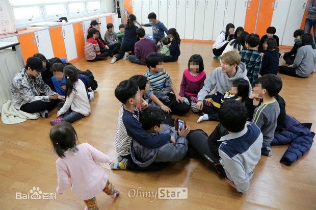 http://www.newswatch247.com/pics/star/pic/a3fc04b708fa379f59fc928243ace98e.jpg