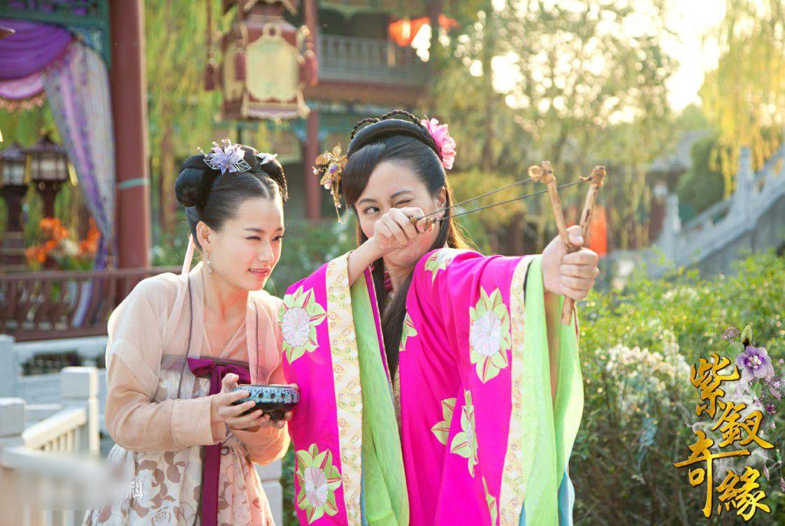 http://www.newswatch247.com/pics/star/pic/a47393558082029638babbf5a0f9086d.jpg