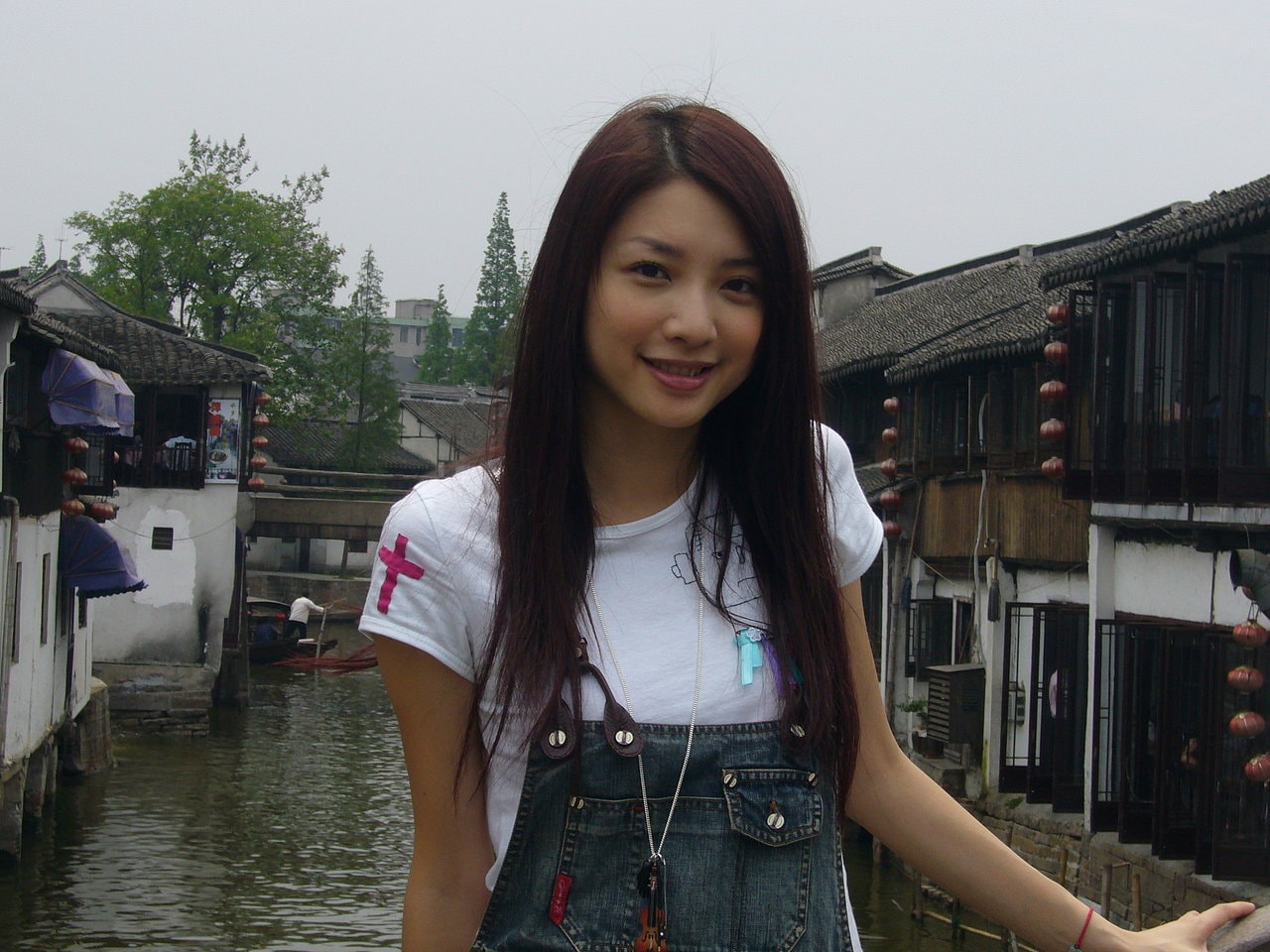 http://www.newswatch247.com/pics/star/pic/a518070c9516751400814958ce555564.jpg